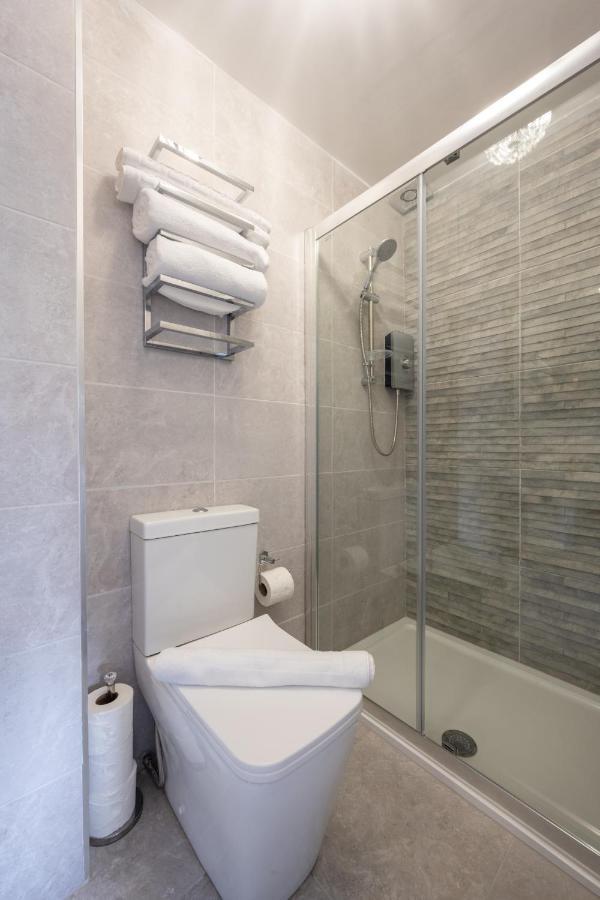 Mulberry House - Luxurious And Modern 4-Bed In Solihull Near Nec,Jlr, Airport, Resorts World, Hs2 Eksteriør billede