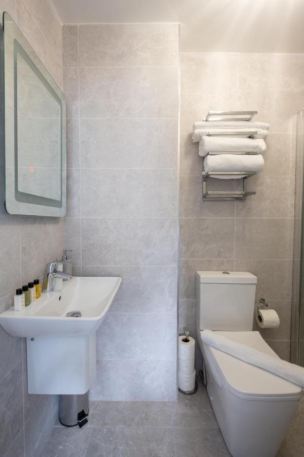 Mulberry House - Luxurious And Modern 4-Bed In Solihull Near Nec,Jlr, Airport, Resorts World, Hs2 Eksteriør billede