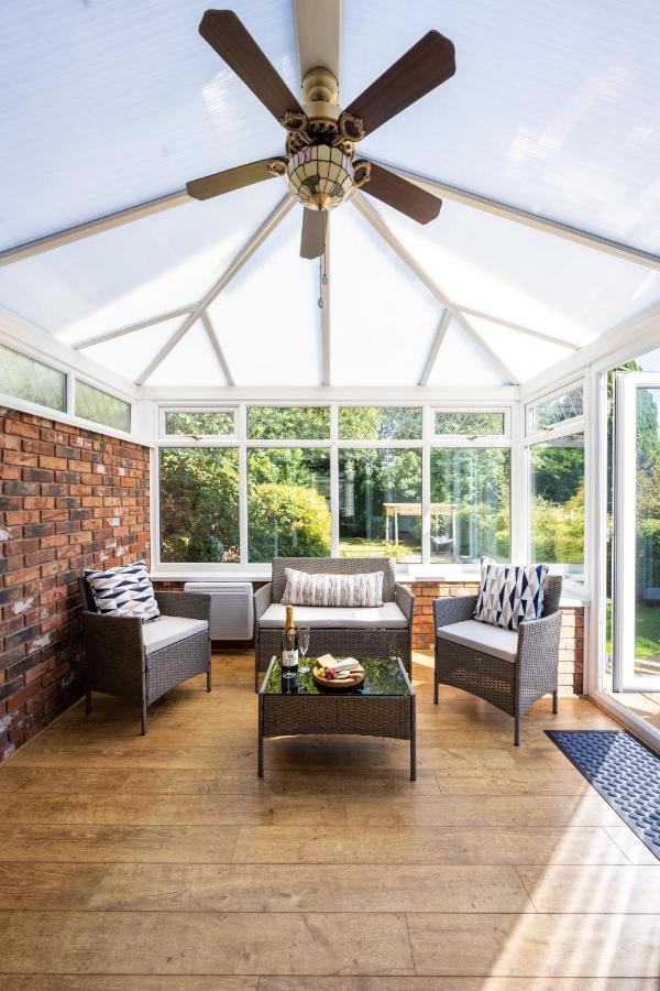 Mulberry House - Luxurious And Modern 4-Bed In Solihull Near Nec,Jlr, Airport, Resorts World, Hs2 Eksteriør billede