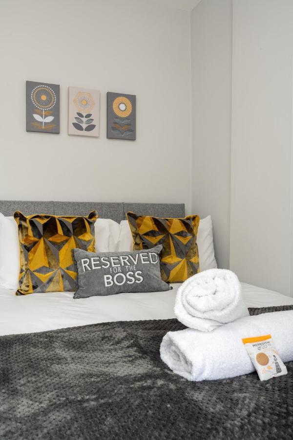Mulberry House - Luxurious And Modern 4-Bed In Solihull Near Nec,Jlr, Airport, Resorts World, Hs2 Eksteriør billede